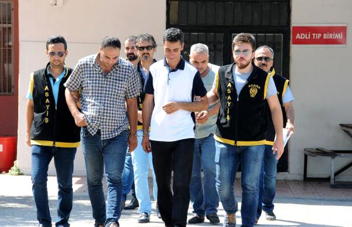 Şüphelenen Banka Görevlisi Dolandırıcıları Yakalattı