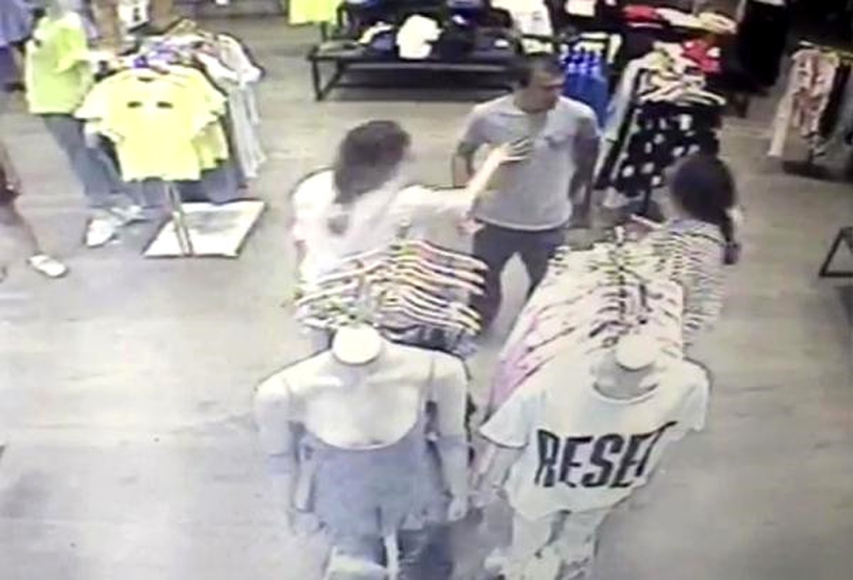 Tacizcisini Sosyal Medya Hesabında Paylaştı