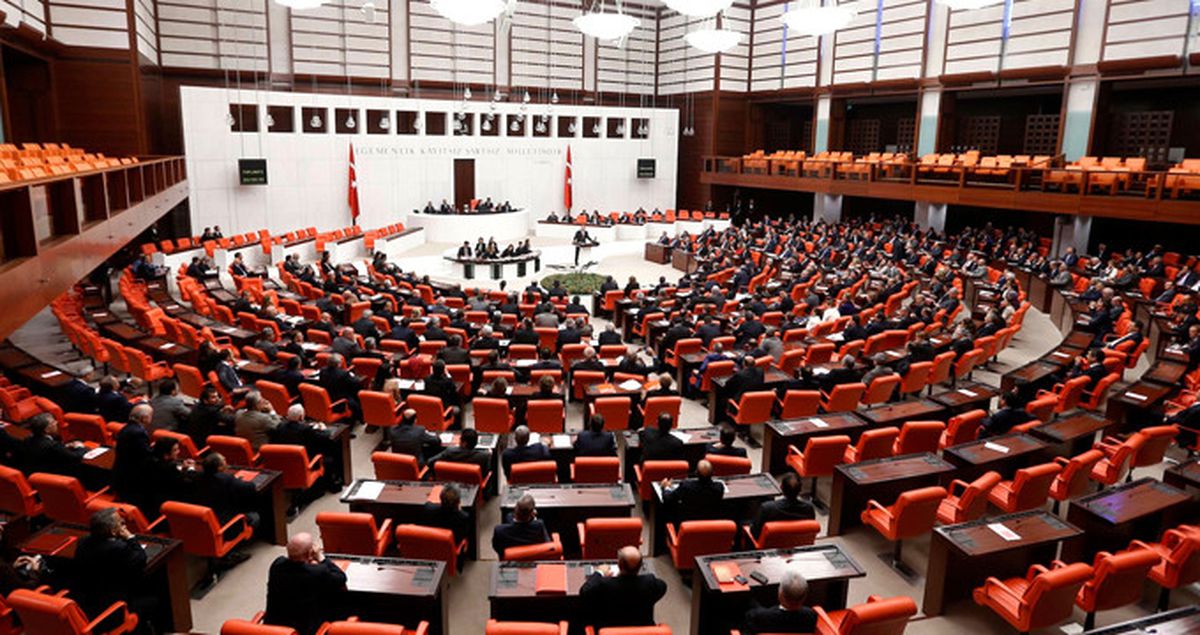 TBMM İç Tüzük Değişiklik Teklifi Komisyonda Kabul Edildi