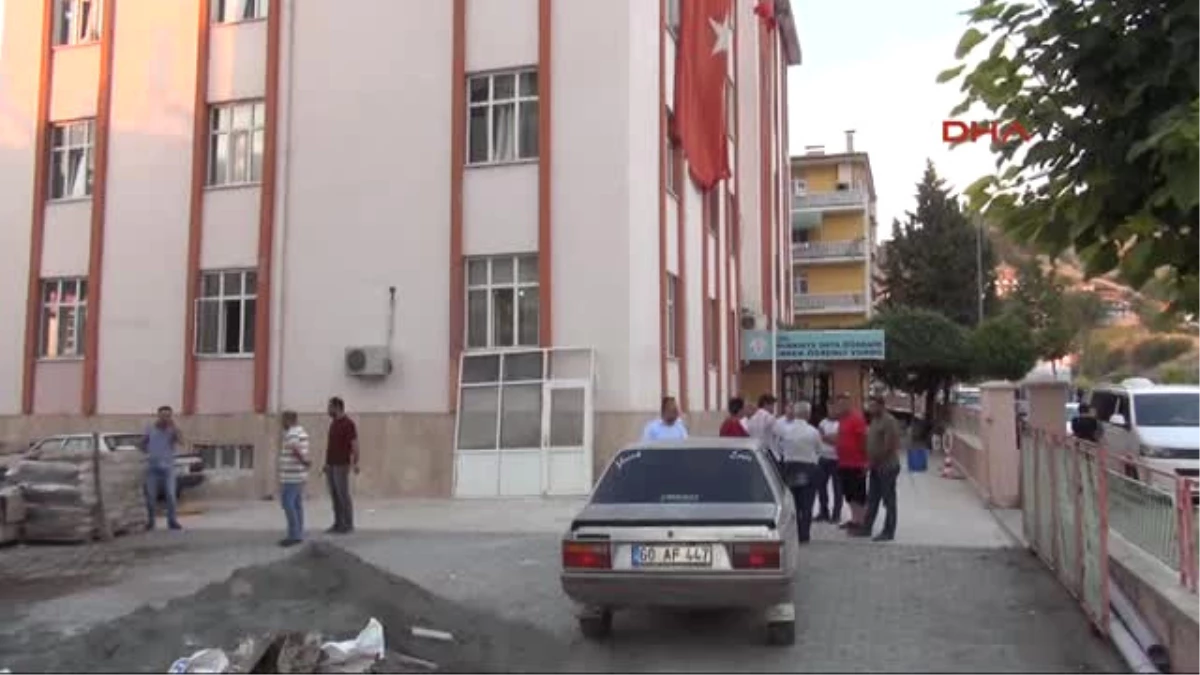 Tokat\'ta Öğrenci Yurdunda Teşhircilik ve Taciz Iddiası