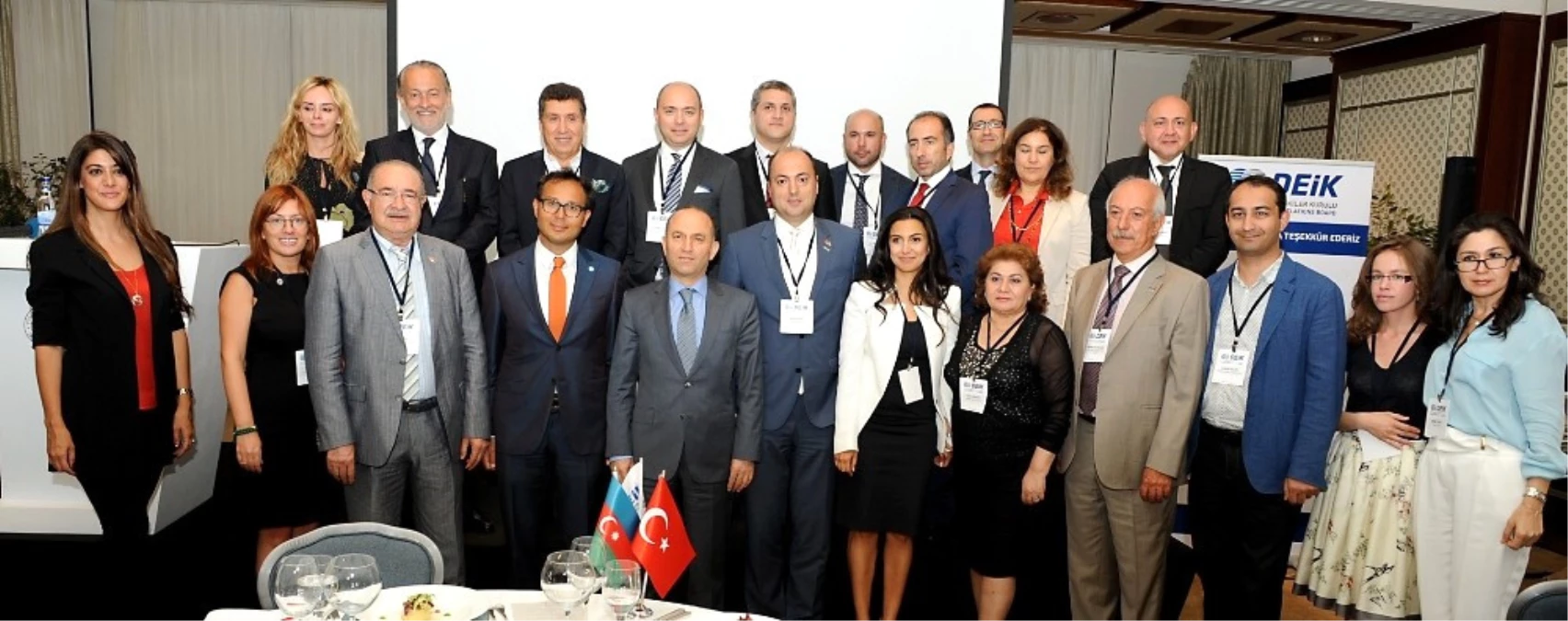 Türk ve Azerbaycanlı İşadamları Deik Yemeğinde Buluştu