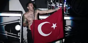 Ünlü Rock Grubu Linkin Park'ın Solisti Chester Bennington İntihar Etti