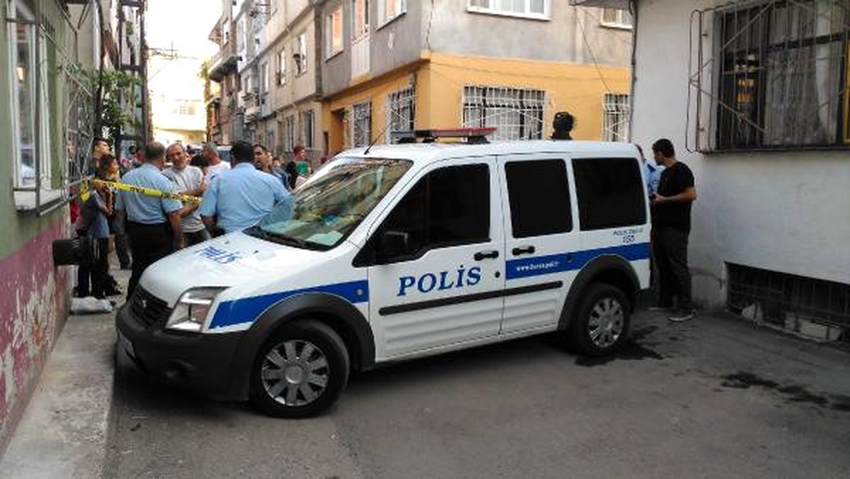 Uyuşturucu Kavgasında Pompalı Tüfek ile Üç Kişi Yaralandı