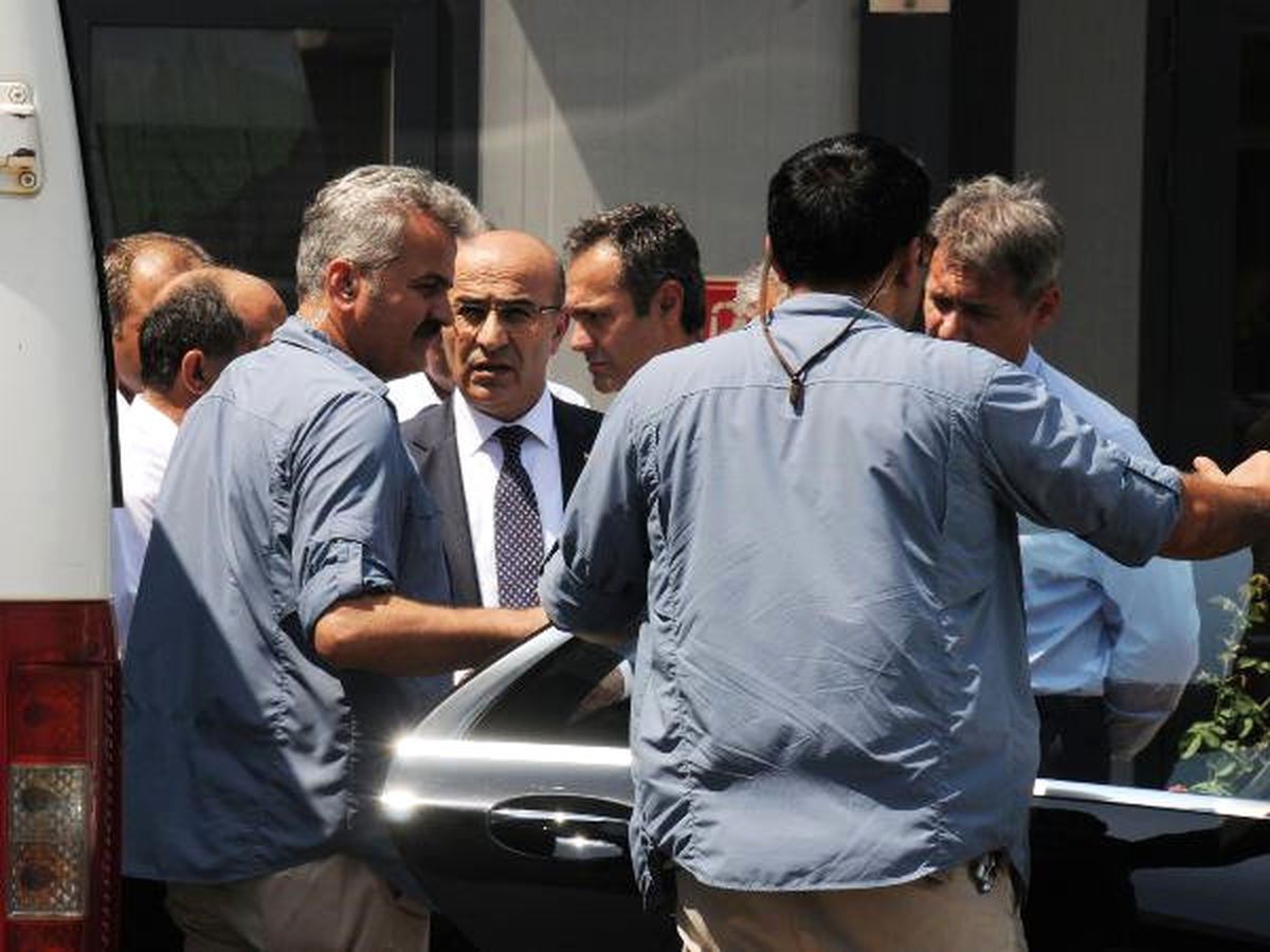 Vinç Sepetiyle Çatıya Çıkartılan İşçiler Halat Kopunca Düştü: 3 Ölü, 3 Yaralı (2)