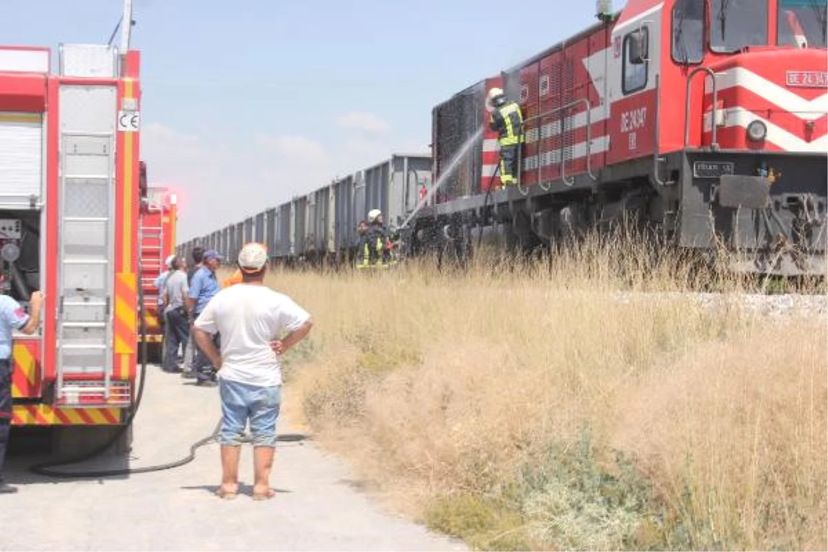 Yük Treni Alev Aldı