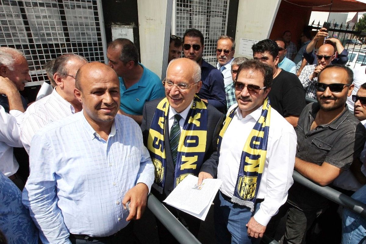 Ankaragücü\'ne İlk Kombine Desteği Başkan Yaşar\'dan