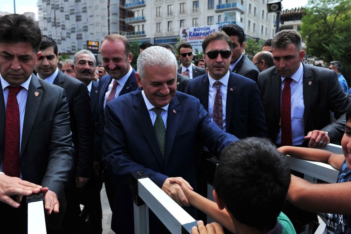 Başbakan Yıldırım, Cuma Namazını Mamak Yeni Merkez Camii\'nde Kıldı
