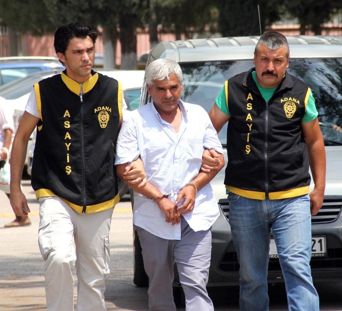 Boşandığı Karısını Öldüren Zanlı Adliyeye Sevk Edildi