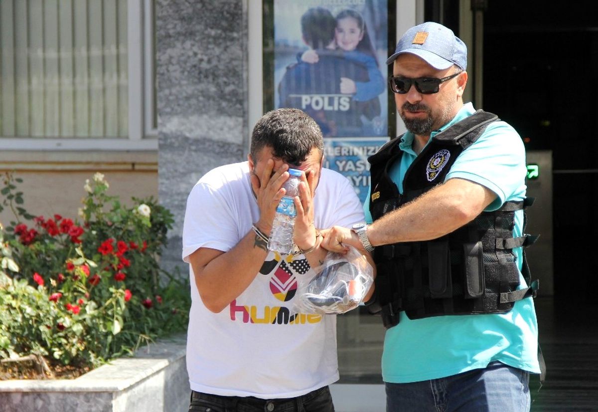Çocuğun Üzerine Saklanan Bonzainin Sahibine Gözaltı