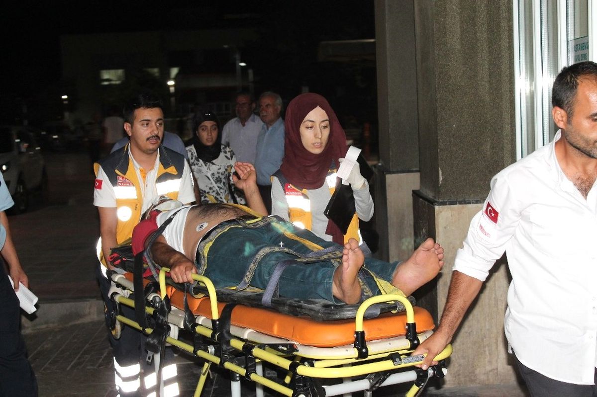 Elazığ\'da Trafik Azası: 1 Ölü 2 Yaralı