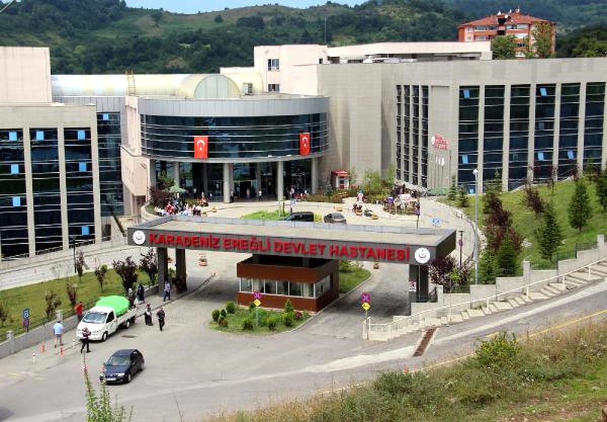 Ereğli\'de 29 Kişi Pastadan Zehirlendi