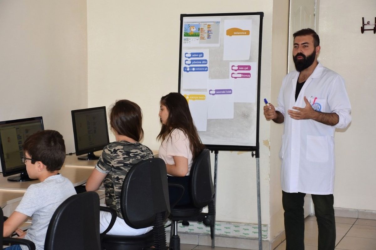 Gasmek "Scratch" Kursu Açtı