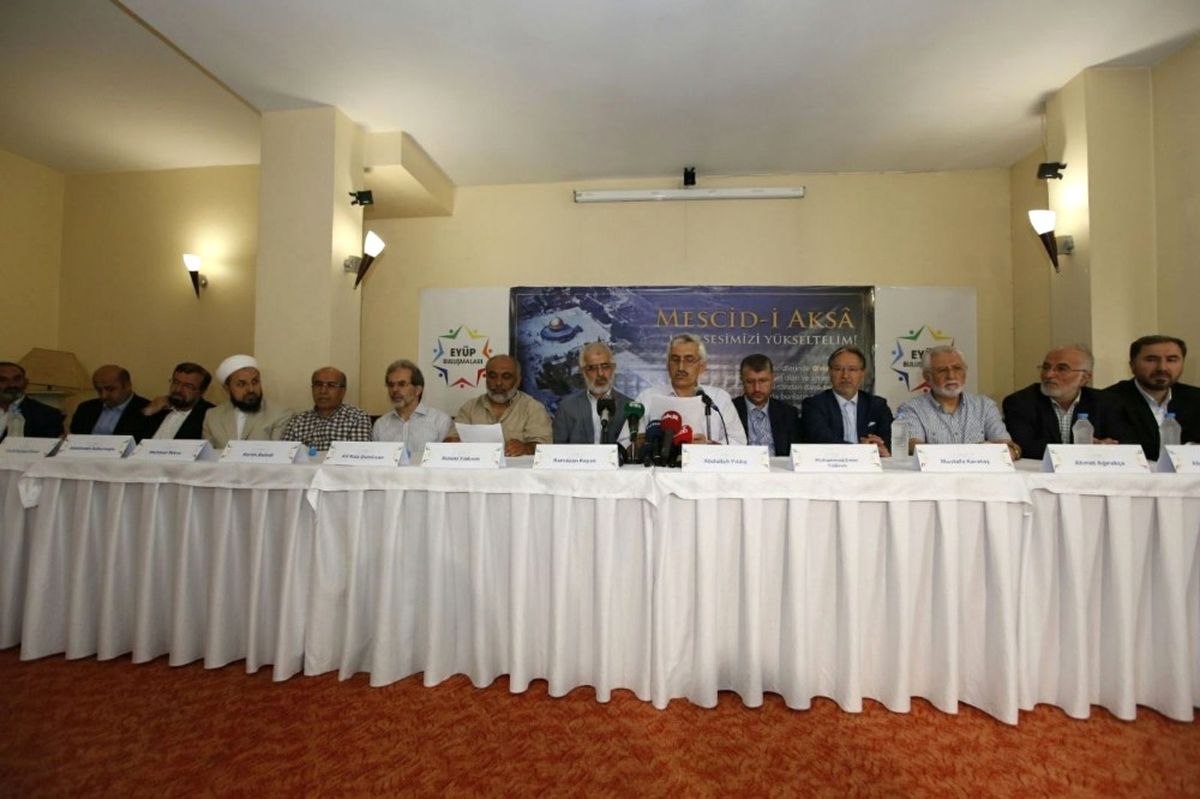 İhh Genel Başkanı Yıldırım: "Eğer İsrail Bu Saldırılarına Devam Ederse Eylemlerimizin Dozajını...