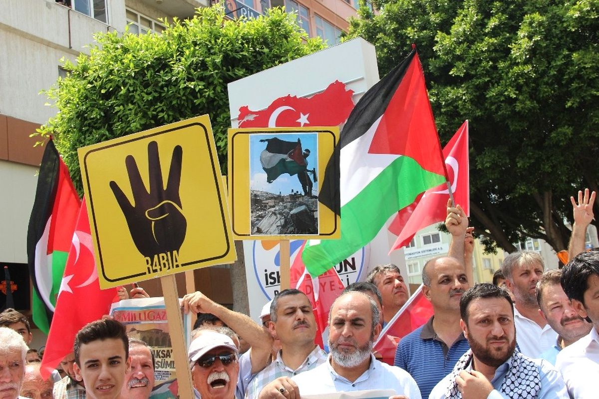 İskenderun\'da Mescid-i Aksa Protestosu