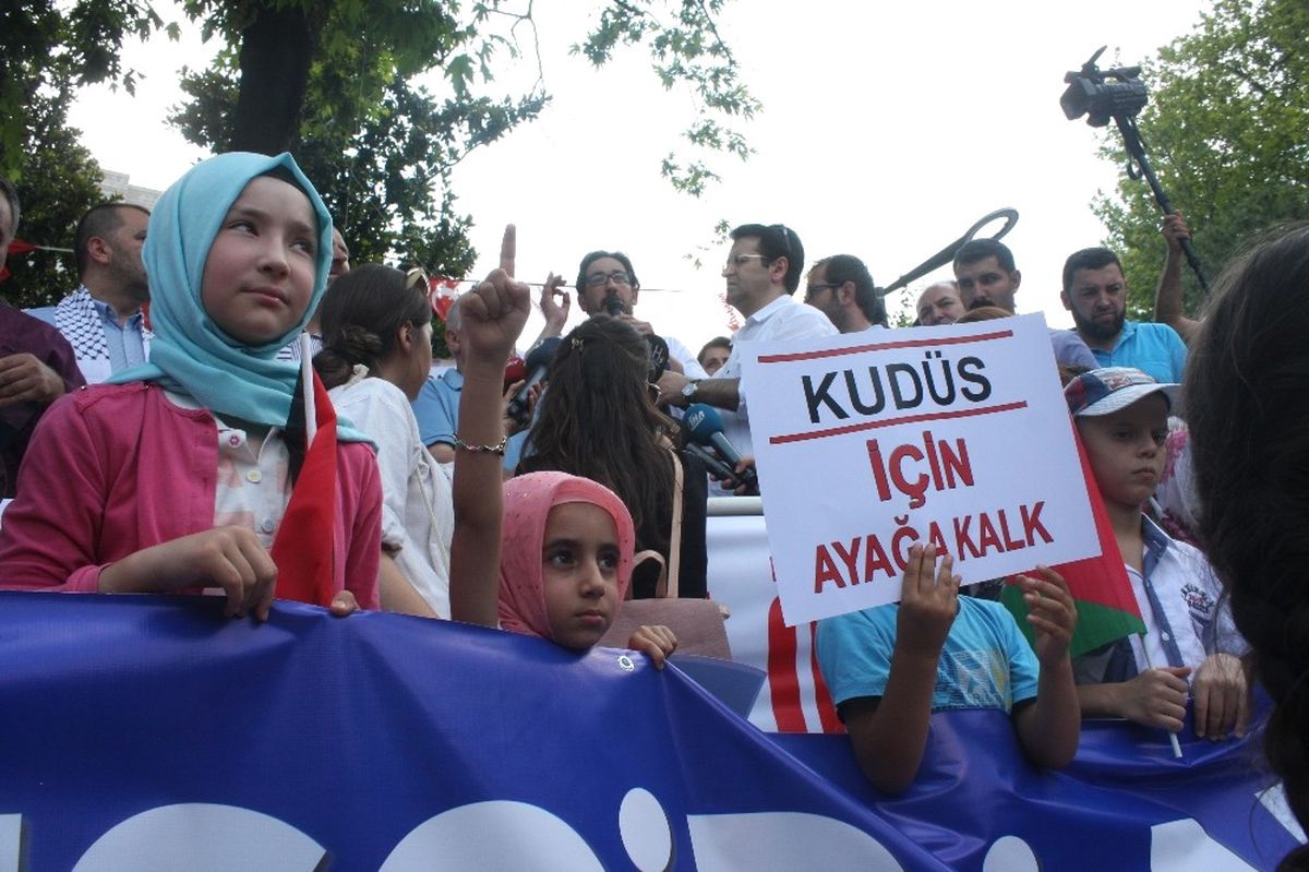 İsrail\'in Kudüs Kuşatması Bursa\'da Protesto Edildi