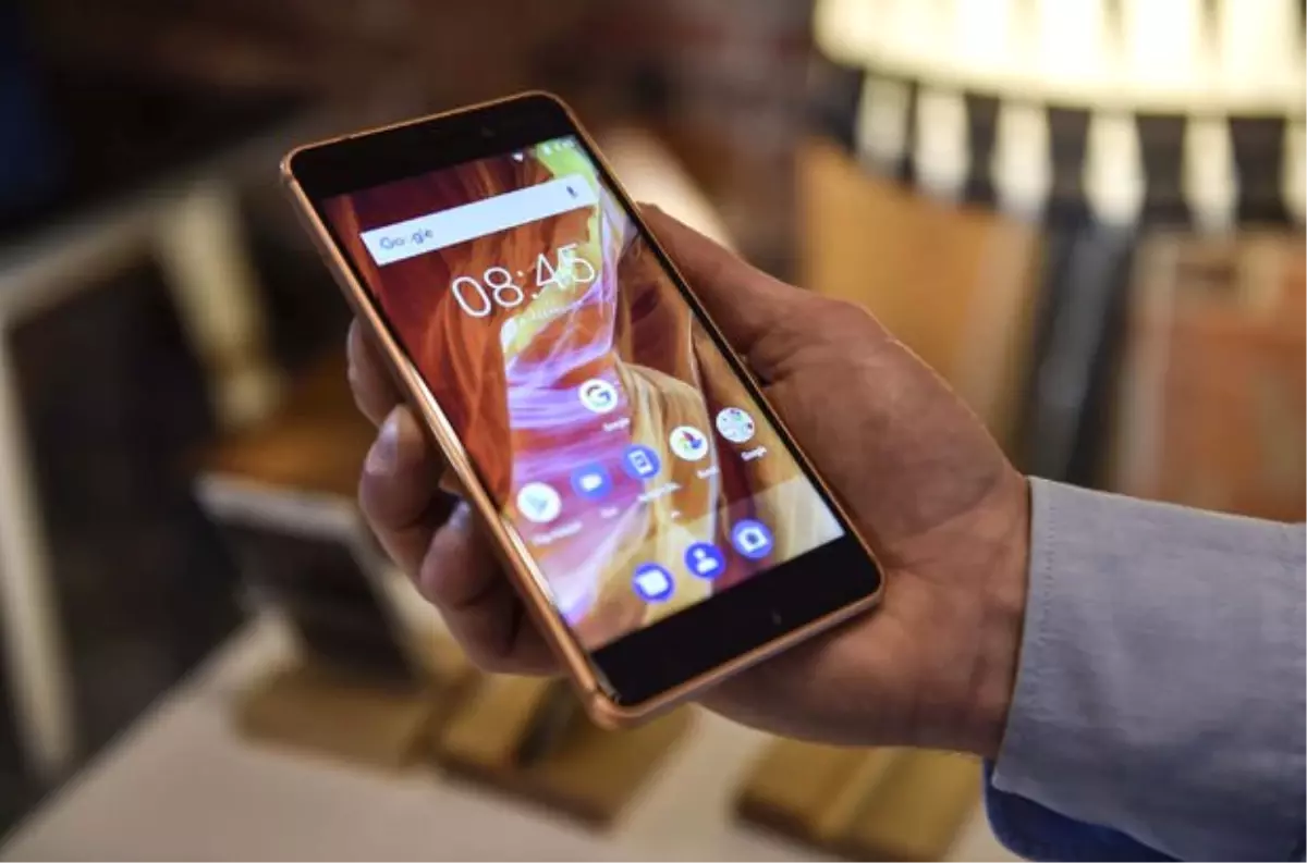 İşte Yeni Nokia 8, Nokia\'nın İlk Üst Düzey Android Telefonu Geliyor