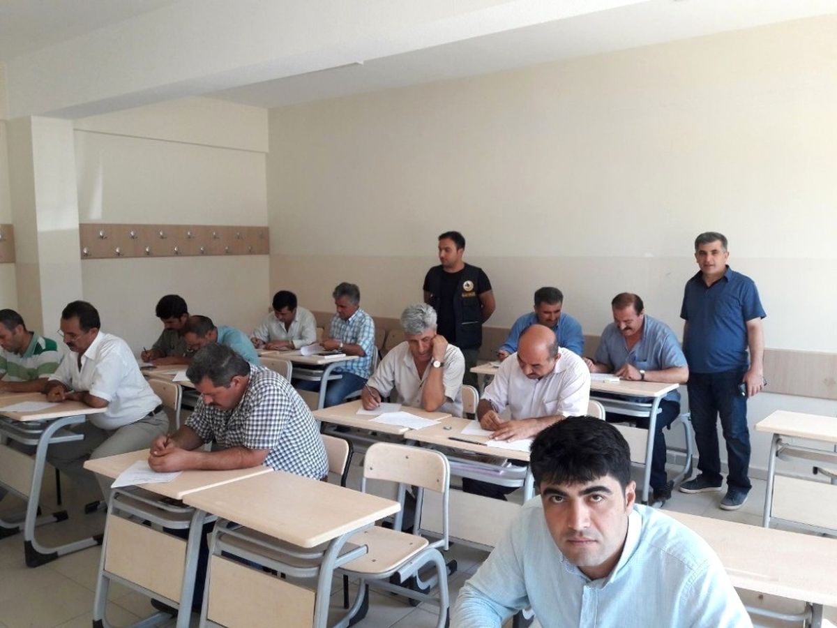 Kahta\'da \'Ağaç Kesme ve Boylama Operatörü\' Kursu Tamamlandı