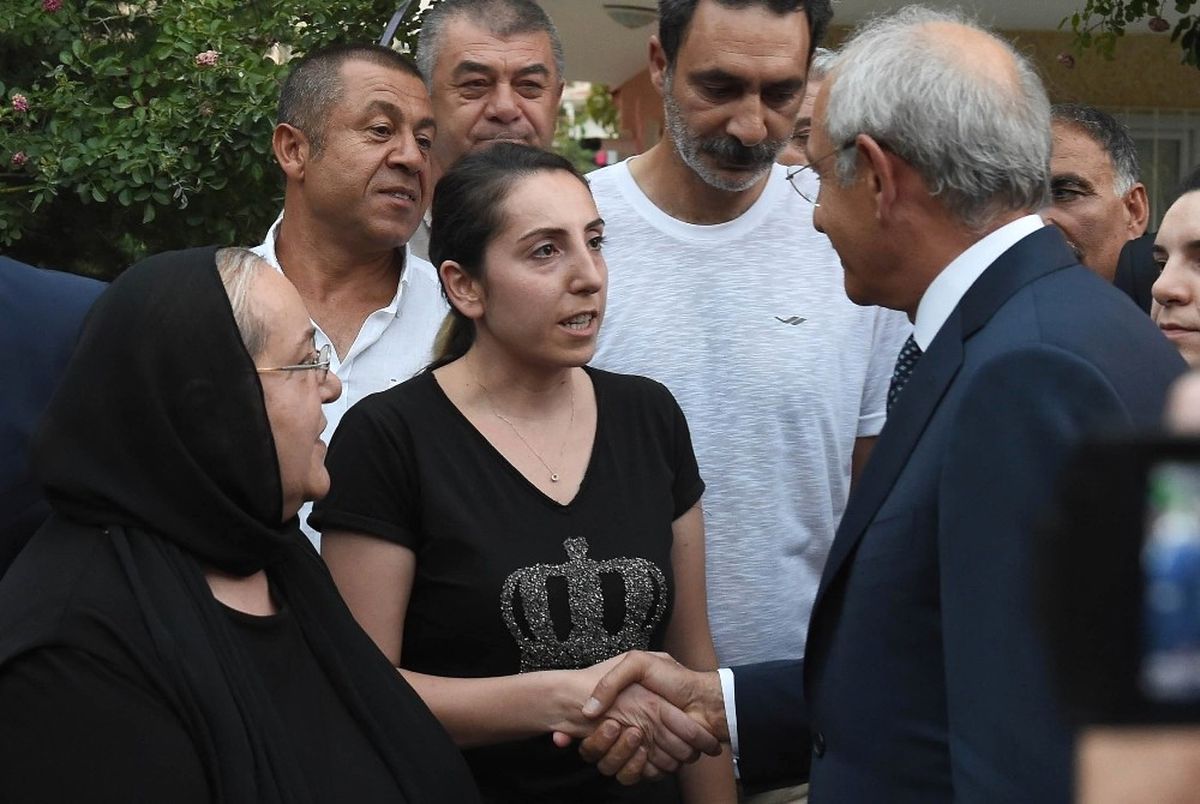 Kılıçdaroğlu\'ndan Taziye Ziyareti