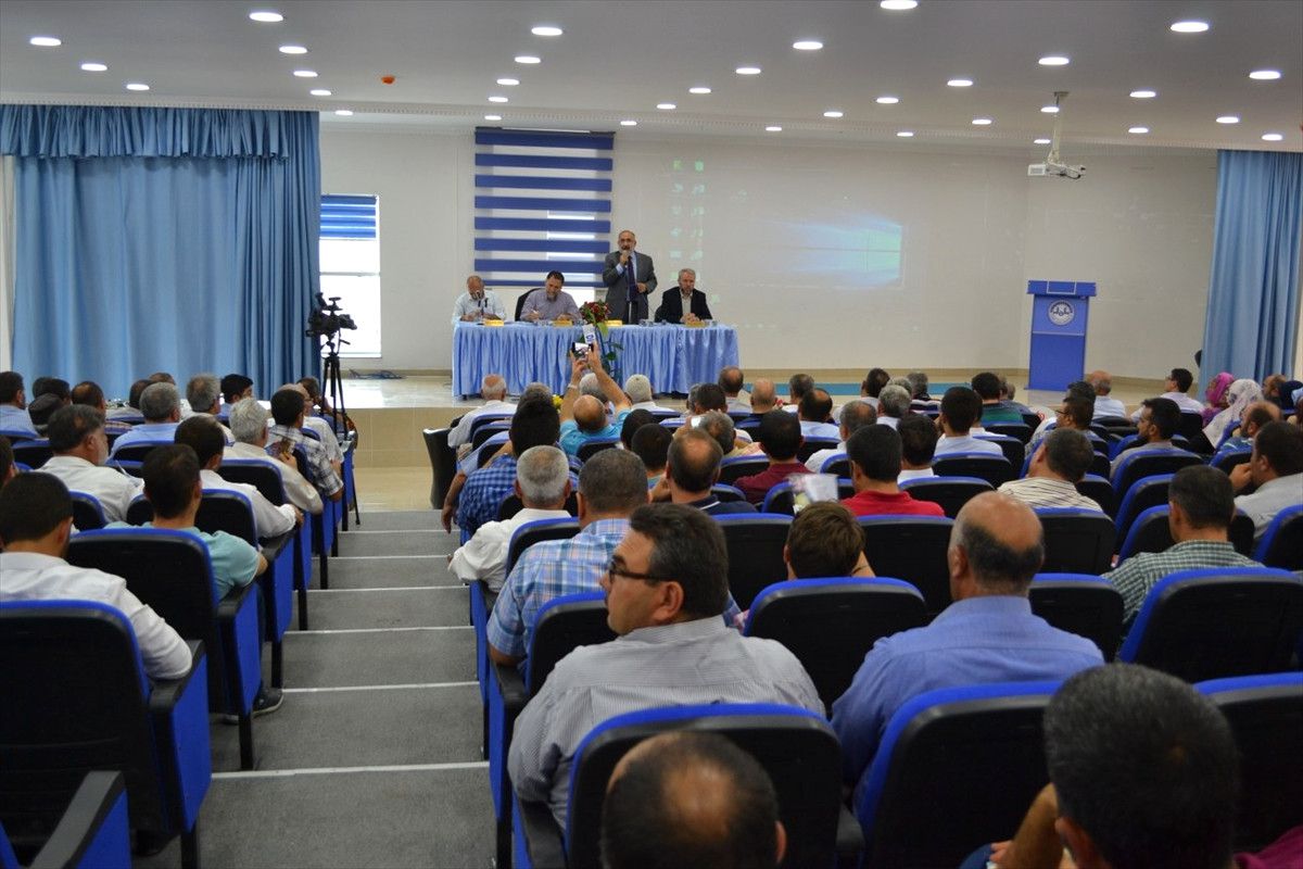 Kırşehir\'de "15 Temmuz-Din ve Değerlerimiz" Paneli