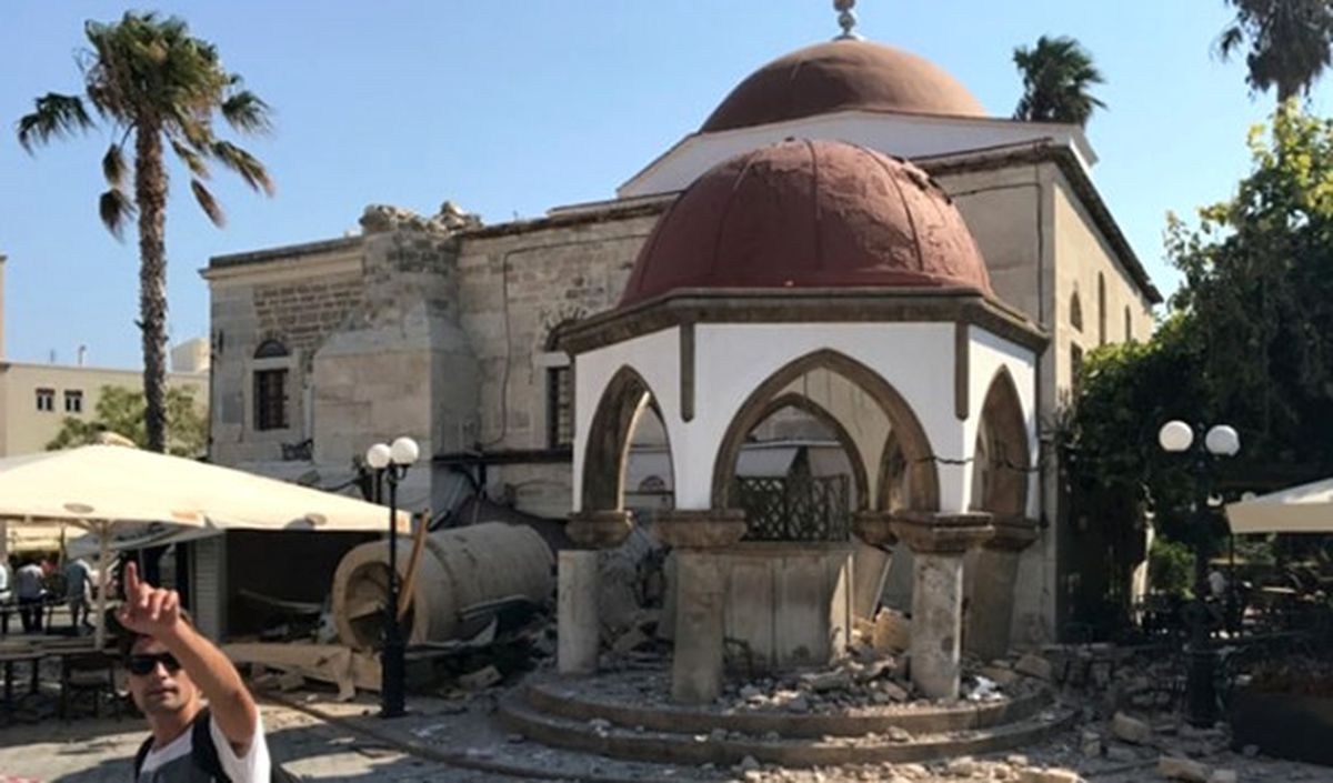 Kos\'taki Türkler Tahliye Ediliyor