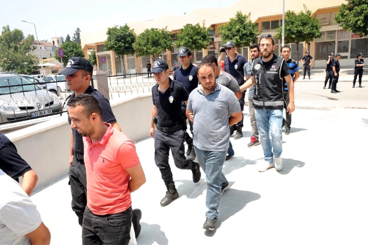 Mersin\'de Suç Örgütü Operasyonu: 11 Gözaltı