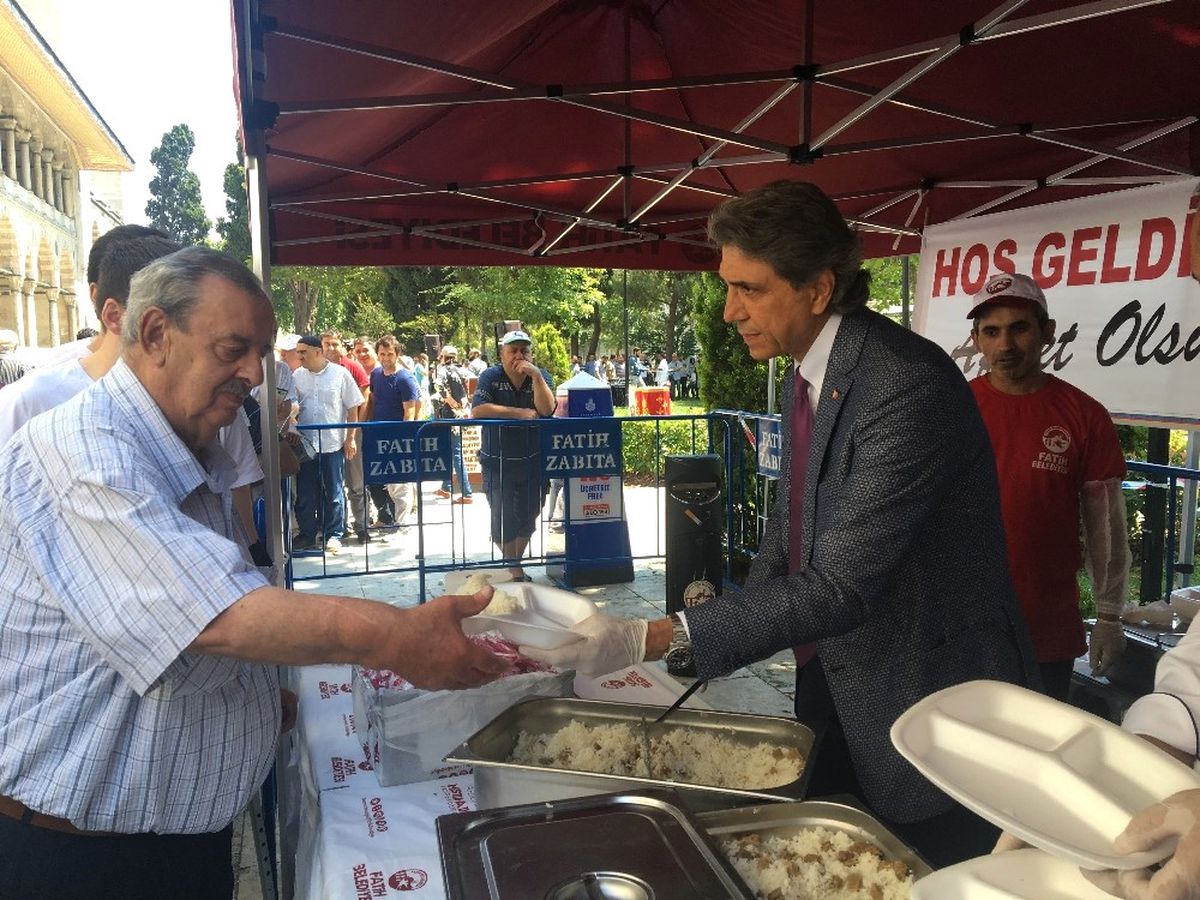 Mimar Sinan, Vefatının 429\'uncu Yılında Fatih\'te Anıldı