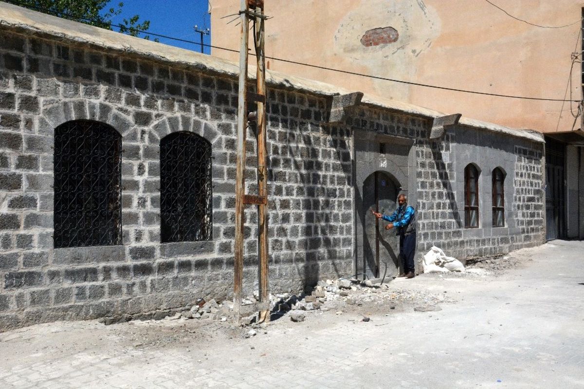 Şanlıurfa\'da Depreme Dayanıklı Taş Evlere Dönüş Başladı