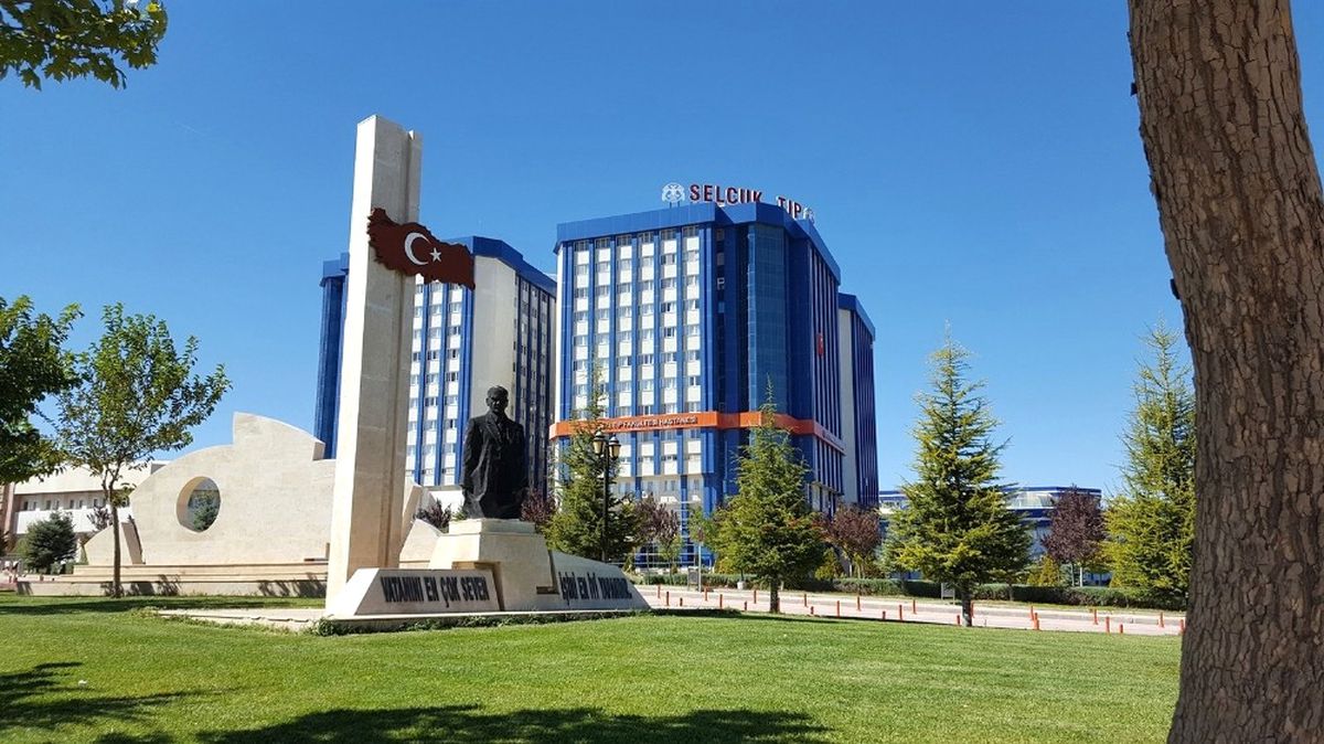 Selçuk Tıp\'ta Obezite Cerrahisi, Diyetisyen Desteği Başladı