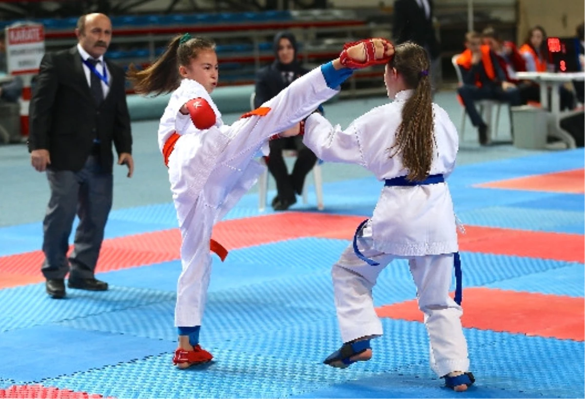 15 Temmuz Şehitleri Anma Karate Turnuvası