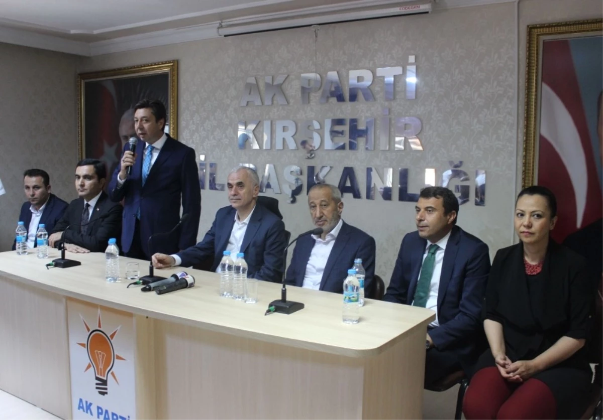 AK Parti Genel Başkan Yardımcısı Erol Kaya: "Yerel Seçim Mart 2019\'da"