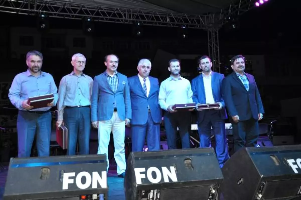 Alişan\'dan, Sorgun\'da Konser