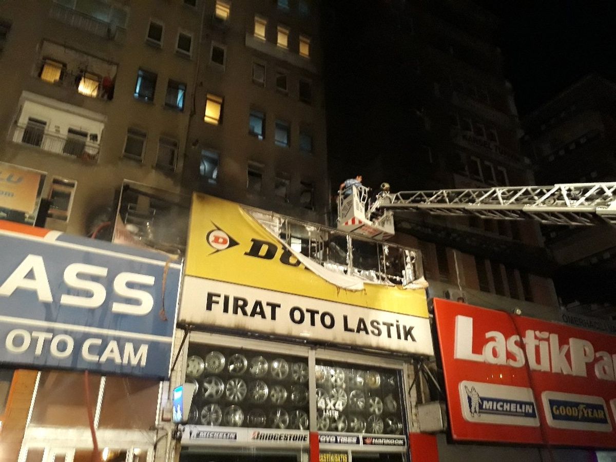 Başkent\'te Korkutan Yangın
