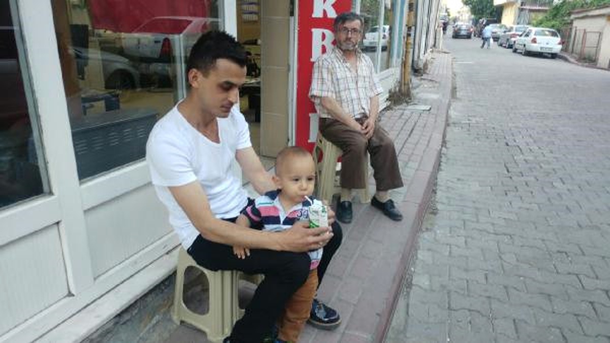 Çocuğu Tuhafiyeye Bırakıp Kayıplara Karıştı