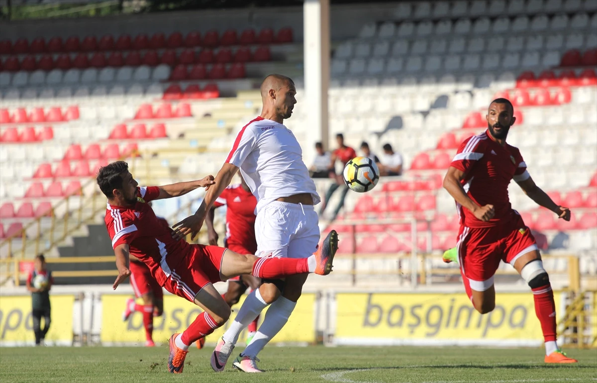 Futbol: Hazırlık Maçı