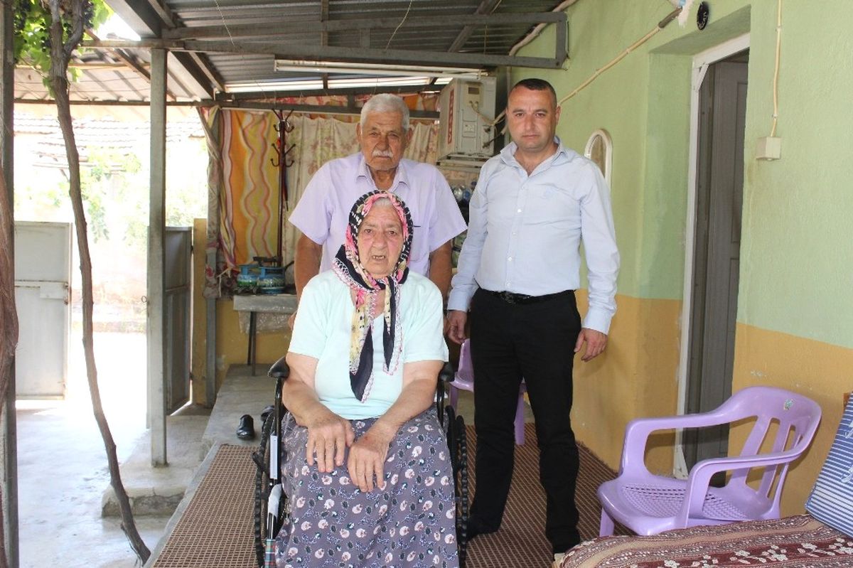 Halime Nine Tekerlekli Sandalyesine Kavuştu