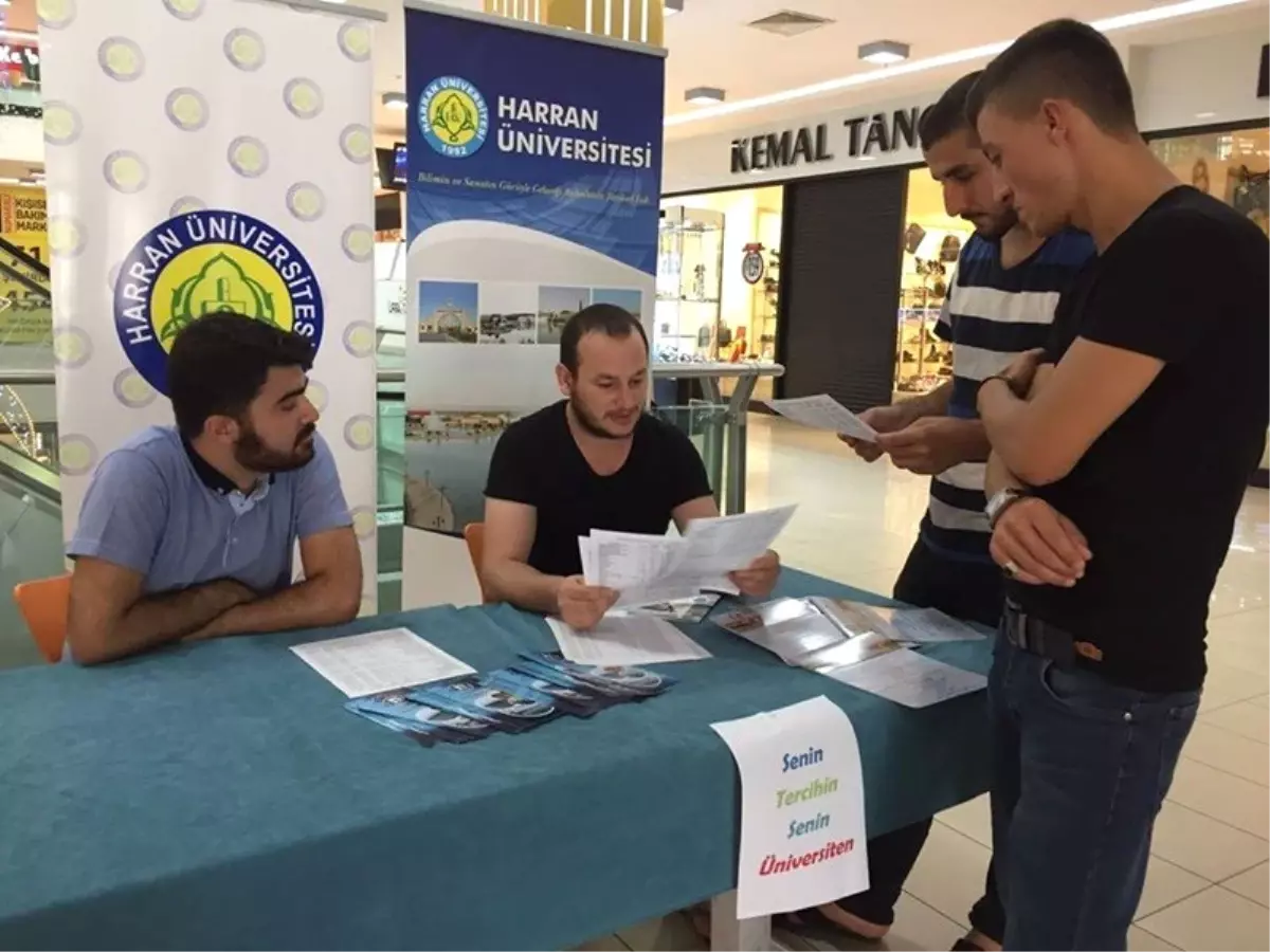 Harran Üniversitesi \'Senin Tercihin Senin Üniversiten\' Standını Açtı