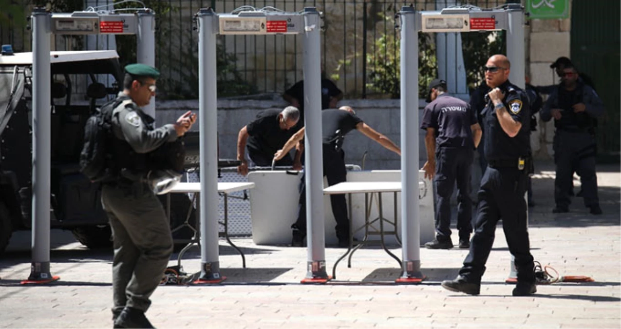 İsrail Geri Adım Attı: Mescid-i Aksa\'daki Dedektörler Kaldırılıyor