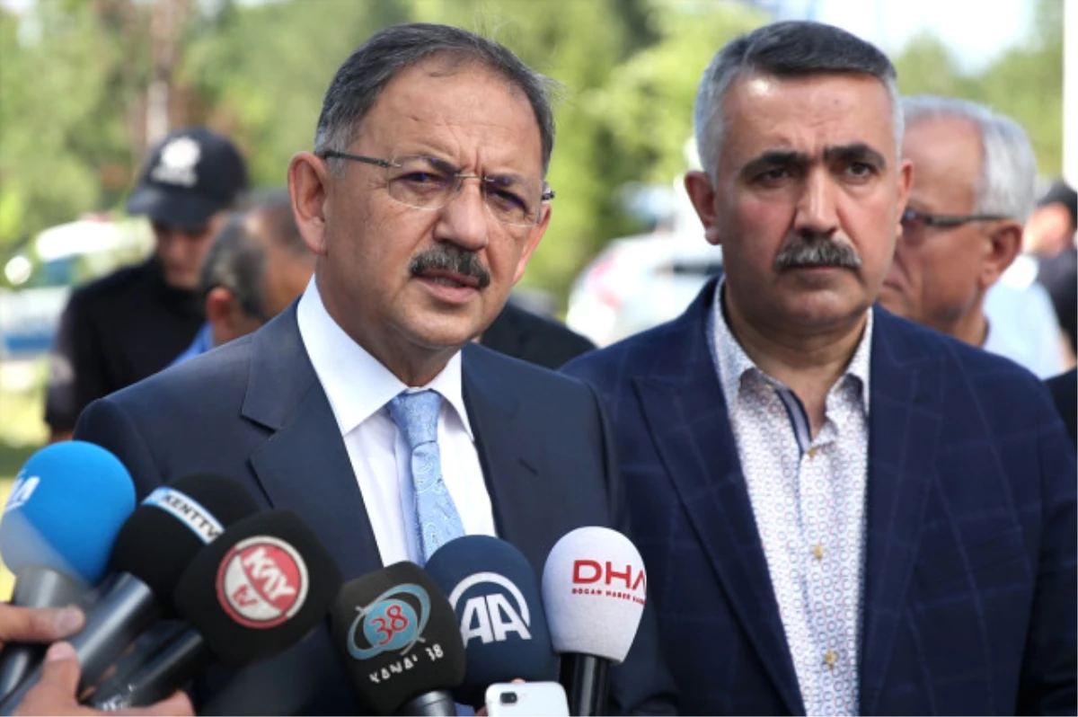 Kayseri Çevre Bakanı Özhaseki\'den Ege Bölgesi\'ndeki Belediye Başkanlarına Yapılaşma Uyarısı