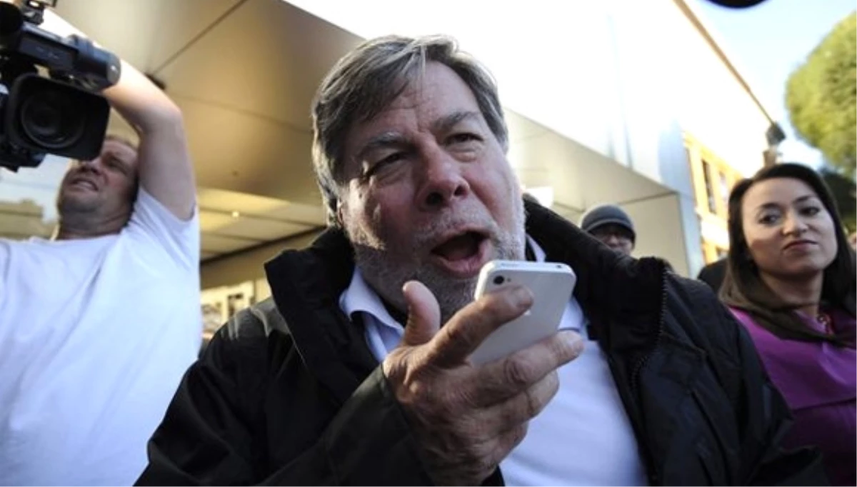 Steve Wozniak\'tan İphone Açıklaması!