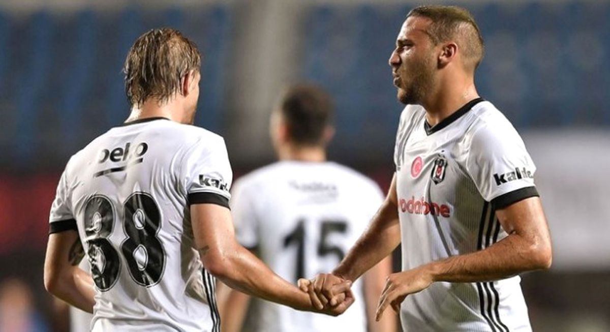 Beşiktaş, İspanya\'ya Gitti