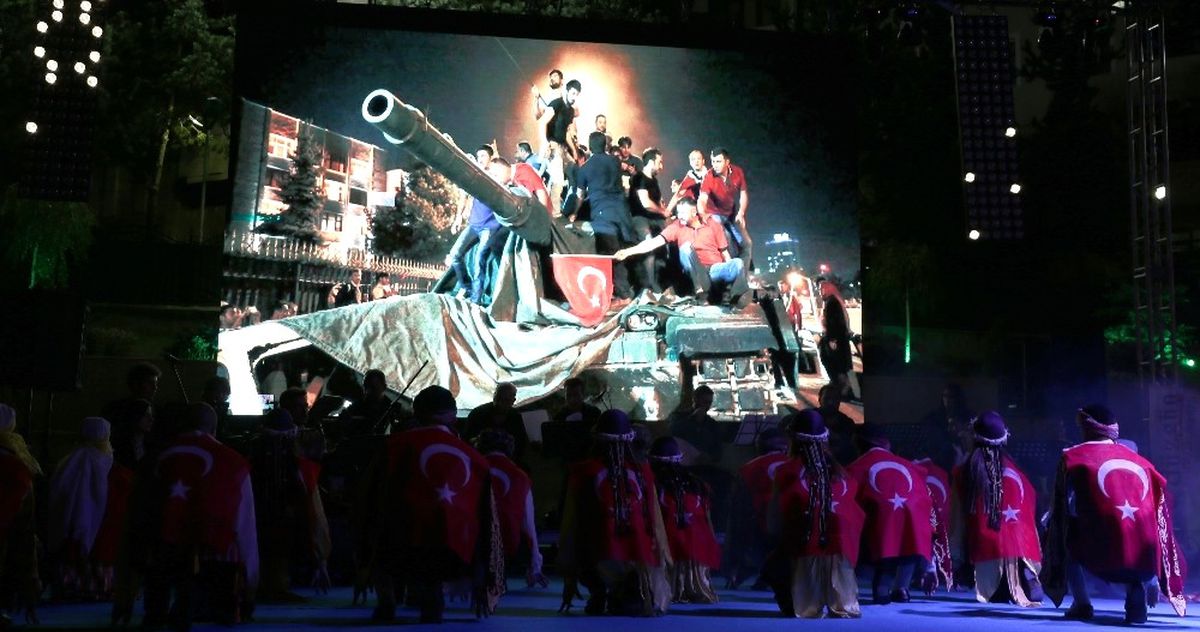 Büyükşehir Aşk-ı Vatan Programıyla 15 Temmuz\'u Anlattı