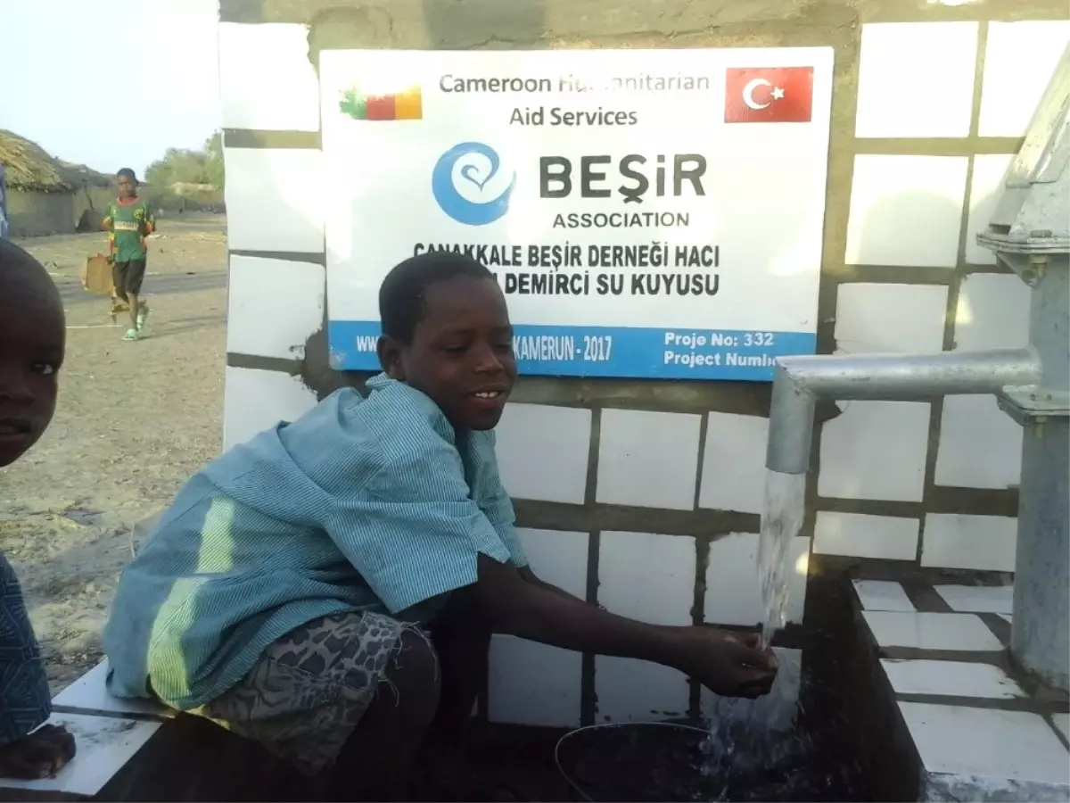 Çanakkale Ensar Vakfı Şubesi Afrika\'da Su Kuyusu Açtı