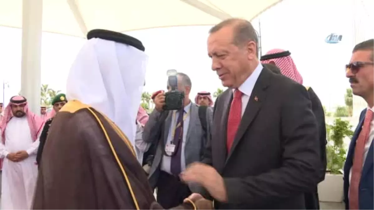 Cumhurbaşkanı Erdoğan, Suudi Arabistan\'da