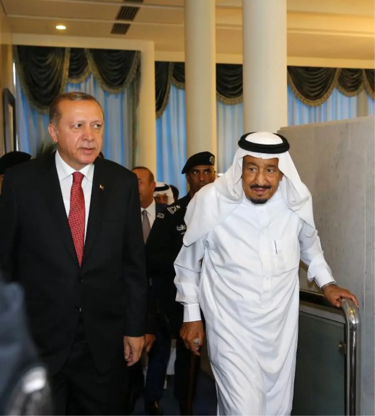 Cumhurbaşkanı Erdoğan, Suudi Arabistan Kralı ile Görüştü