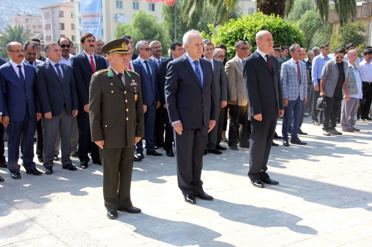 Hatay\'ın Ana Vatana Katılışının 78. Yıl Dönümü Törenlerle Kutlandı