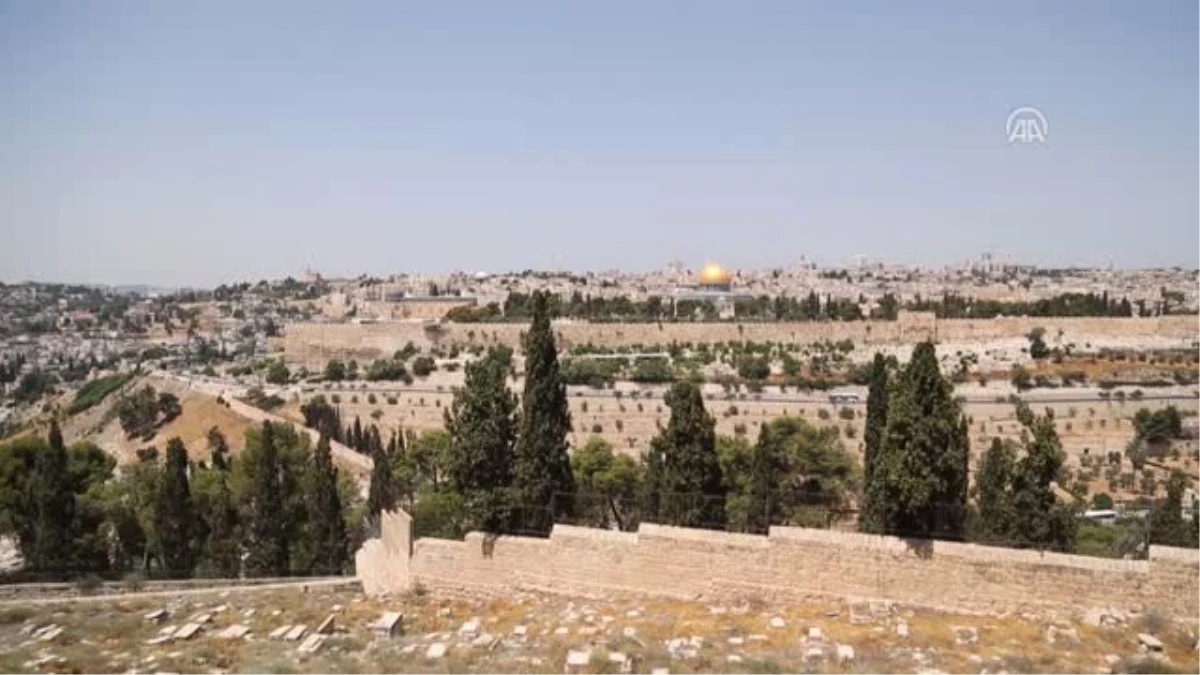 Israil, Mescid-i Aksa\'nın El-Esbat Kapısı Karşısına Güvenlik Kameraları Yerleştirmeye Başladı