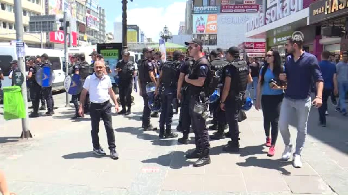 Izinsiz Gösteriye Polis Müdahalesi