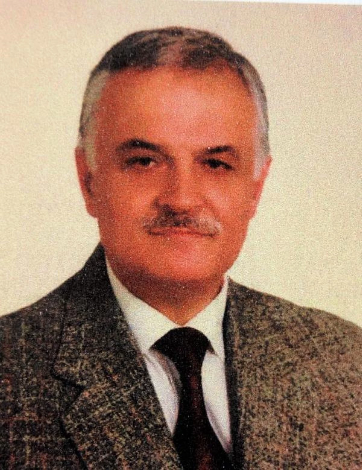 MHP Eski Milletvekili Üstünbaş Hayatını Kaybetti