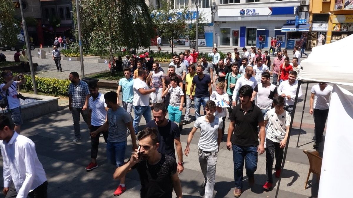 Modifiye Tutkunlarının Ceza Protestosu