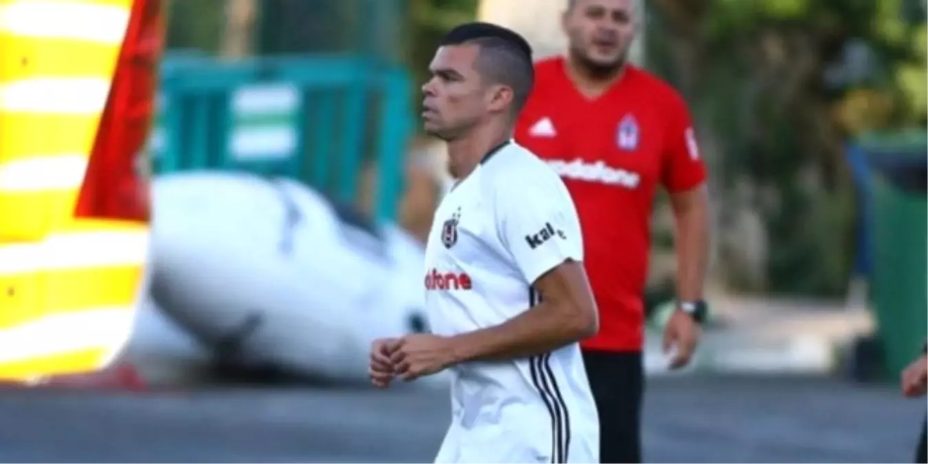 Pepe: "Beşiktaş\'ta Yeni Bir Sayfa Açıyorum"